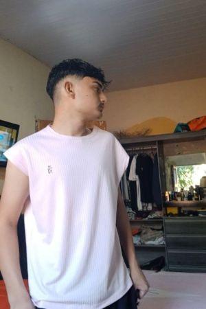 NOVINHO DISPONÍVEL
